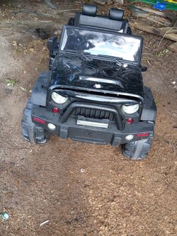 Jeep works great lost charger while moving but has some charge to try it out