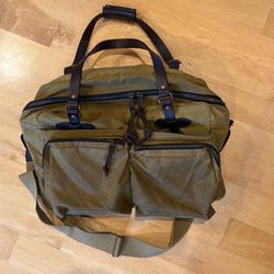 Filson tin cloth duffle