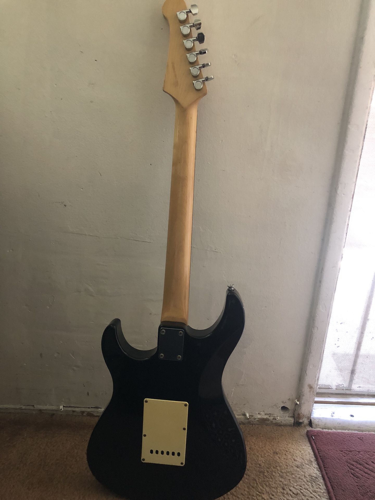 egk 300 electric guitar