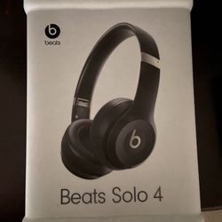 Beats Solo 4