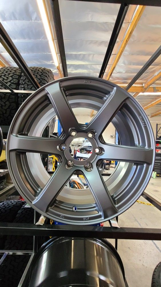Enkei Cyclone Gunmetal 17x9 6x139.7 4runner Gx460 Gx470 Tacoma