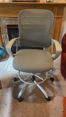 Drafting Chair with Mesh Back and Footring