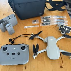 dji mini drone 2/Controller, Extra Batteries & Accessories