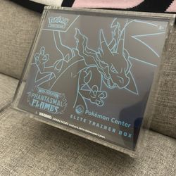 Pokemon Center ETB Phantasmal Flames