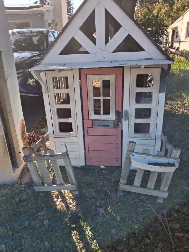 Play House Or Dog House