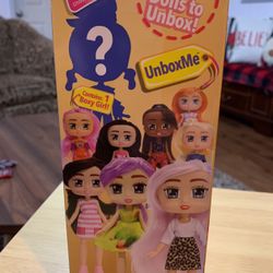 Boxy Girls Unbox me surprise