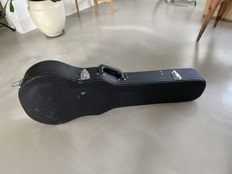 Guitar case