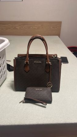 MK purse