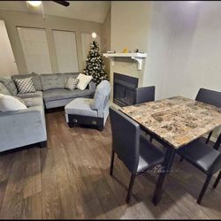 TempeBlack Marble-Top Dining Table
Homelegance$20 Down Payment and delivery available 