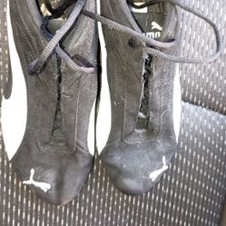 Used Woman's Adidas Tennis 8.5-9