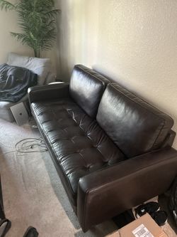 Beautiful Leather Couch Like New!! Mid Century Style
