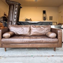 Article Sofa 