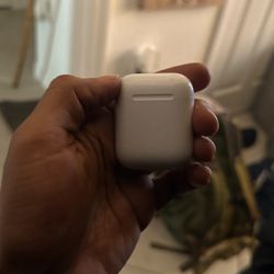 Apple AirPods 30$ 