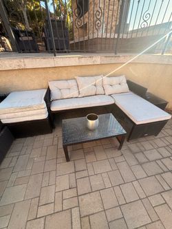 Outdoor Wicker Sectional Sofa Set with Coffee Table