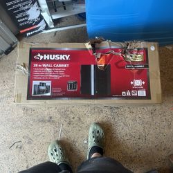 28 Inch Husky Wall Cabinet 