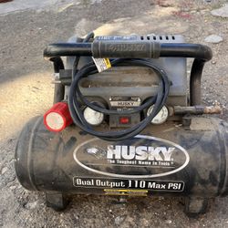 Husky Portable Air Compressor – 110 PSI – Dual Output