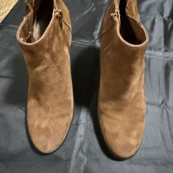 Carlos Santana Women’s Leather Ankle Boots