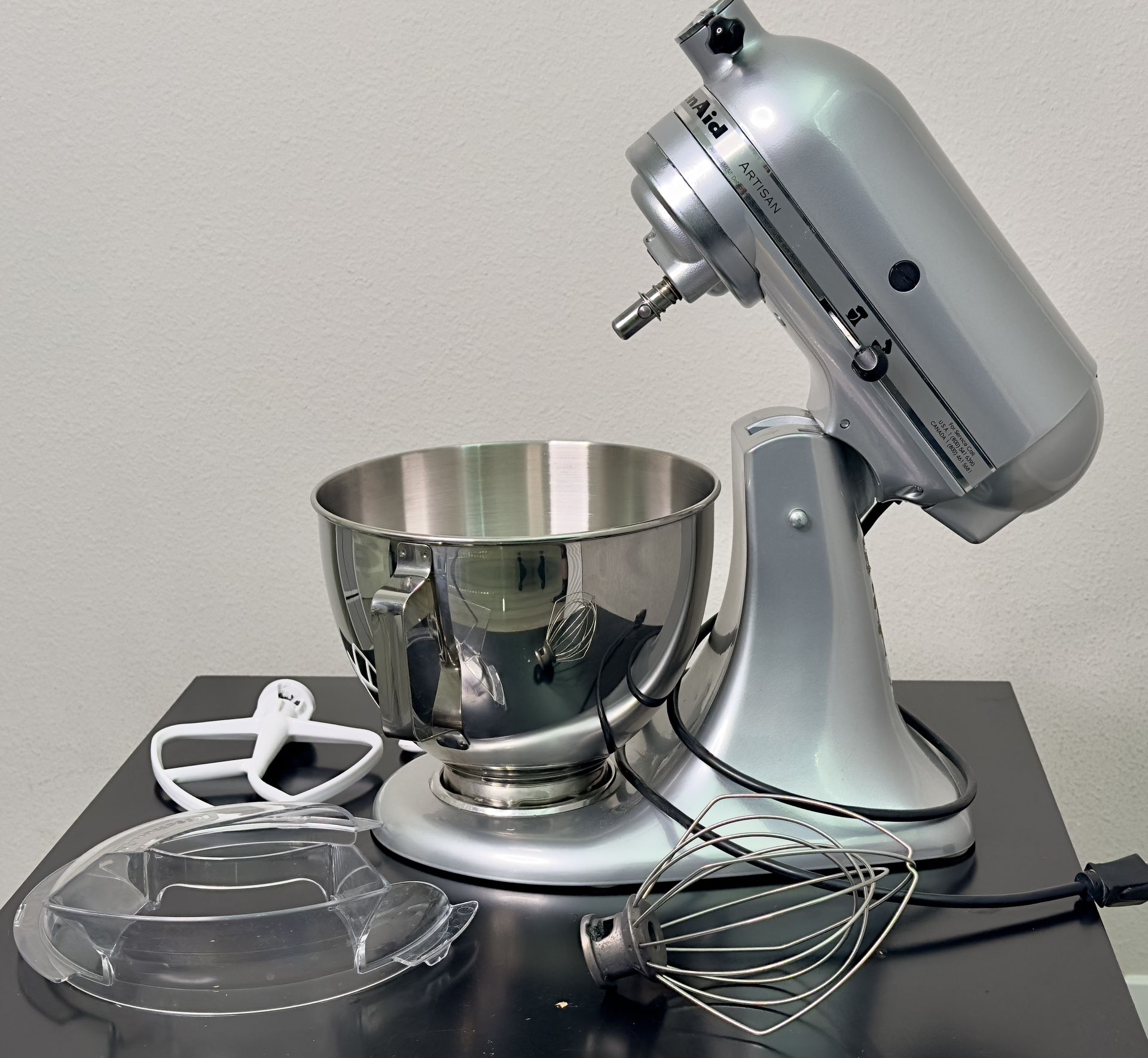 Kitchen Aid Artisan Tilt Head Stand Mixer Silver 4.5 QT