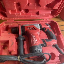 Milwaukee 1-1/8 in. Corded SDS-Plus Rotary Hammer
