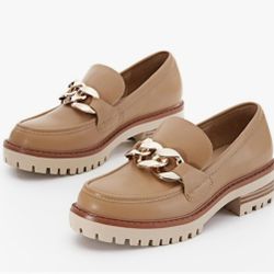 Women's Brand New Loafers with Gold Chain Size 10