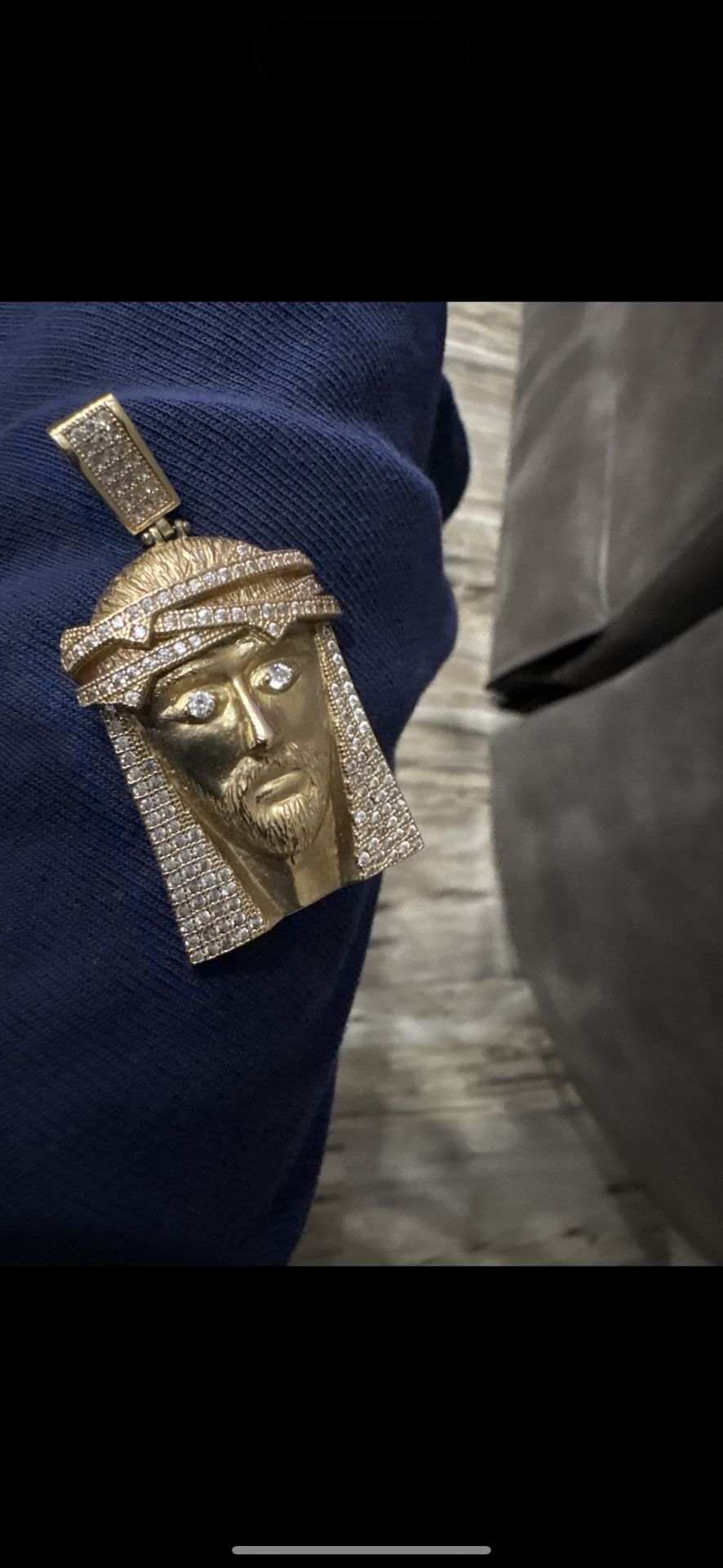 10 Karat 12 Grams Jesus Head