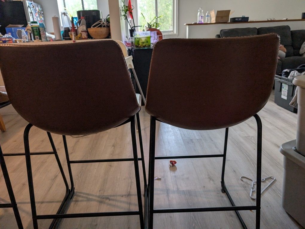 High Synthetic Leader Chairs 4 For $100