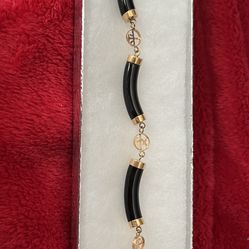 MOTHER’S 🎁Like New Real 14 K Yellow Gold,Genuine Black Onix Stones Bracelet 