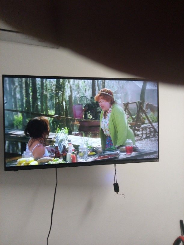 2023 Vizio HDTV 