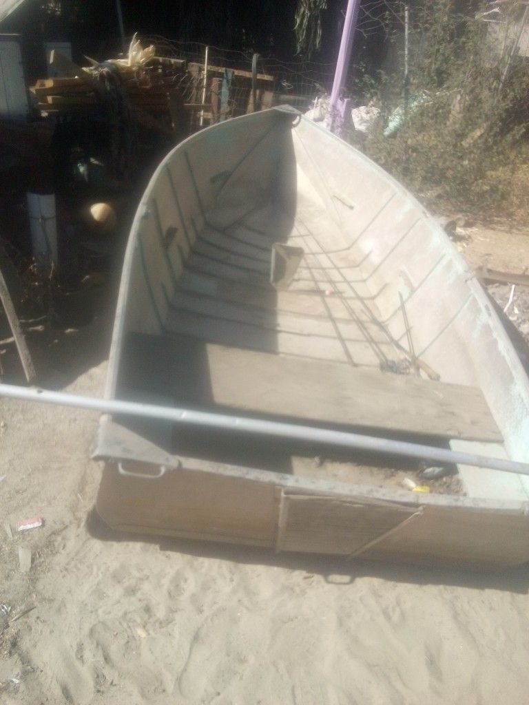 12 Foot Aluminum Boat