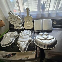 Cake Molds 