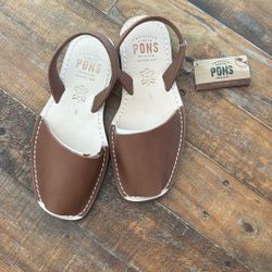 Pons Avarcas Women Size 8
