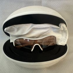 Pre Owned Oakley Endure 