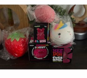Squishy Bunlde 6pc