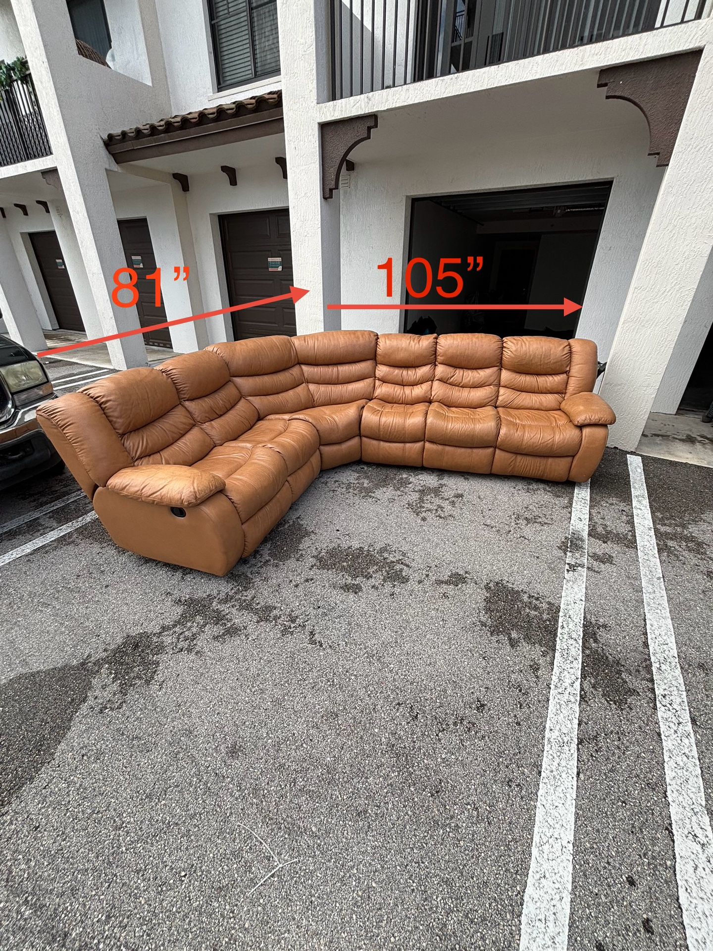 Couch/ Sofa Sectional Leather