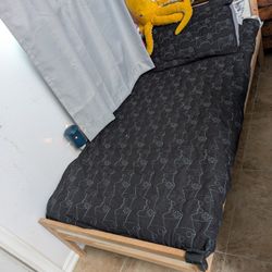 Junior Twin Bed