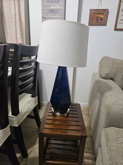 Stands & lamp 25 for everything