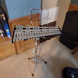 Pearl Bells And Drum Pad With Case
