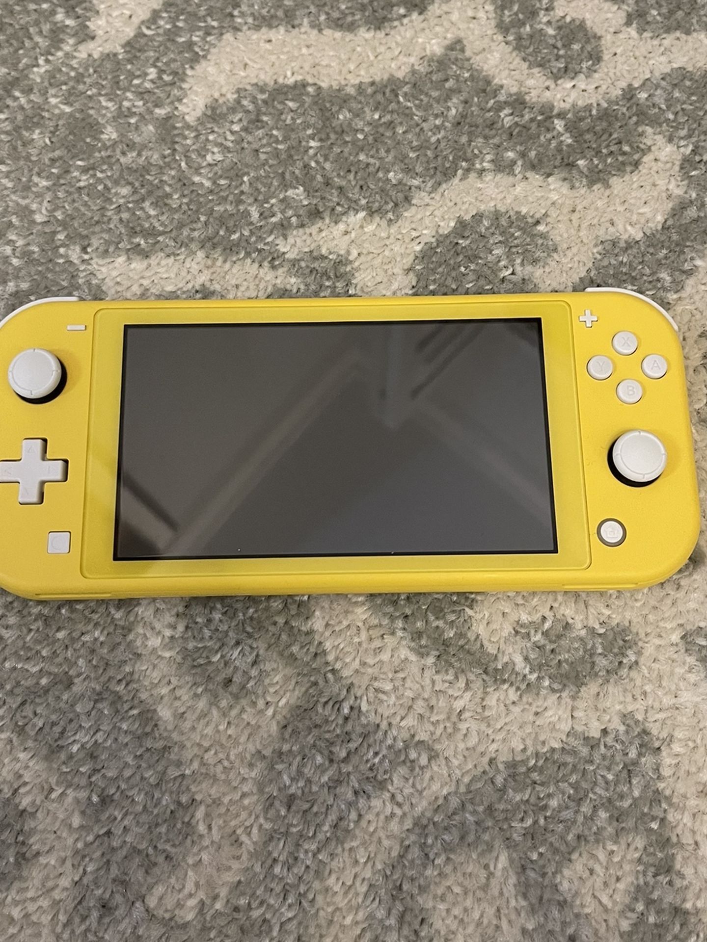 Yellow Nintendo Switch lite