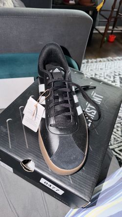 Adidas Low-Top Sneaker with Gum Sole 12 men