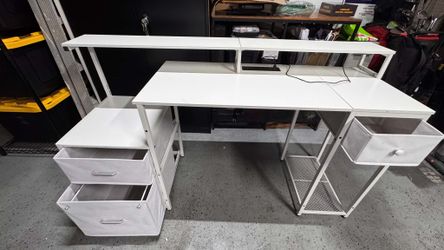 Desk with hutch