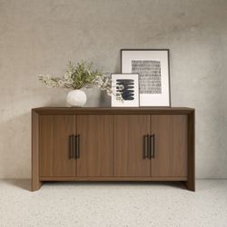 Lila 67 console