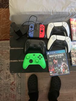 Video game controllers