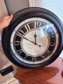 Sterling & Noble Wall Clock – Antique Style Black & Gold (15"-18", Quartz, Works)