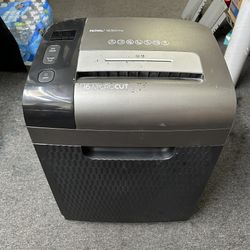 Used * Royal 1630MC Microcut Paper and CD Shredder