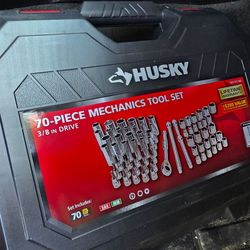 Husky 70 piece tool kit