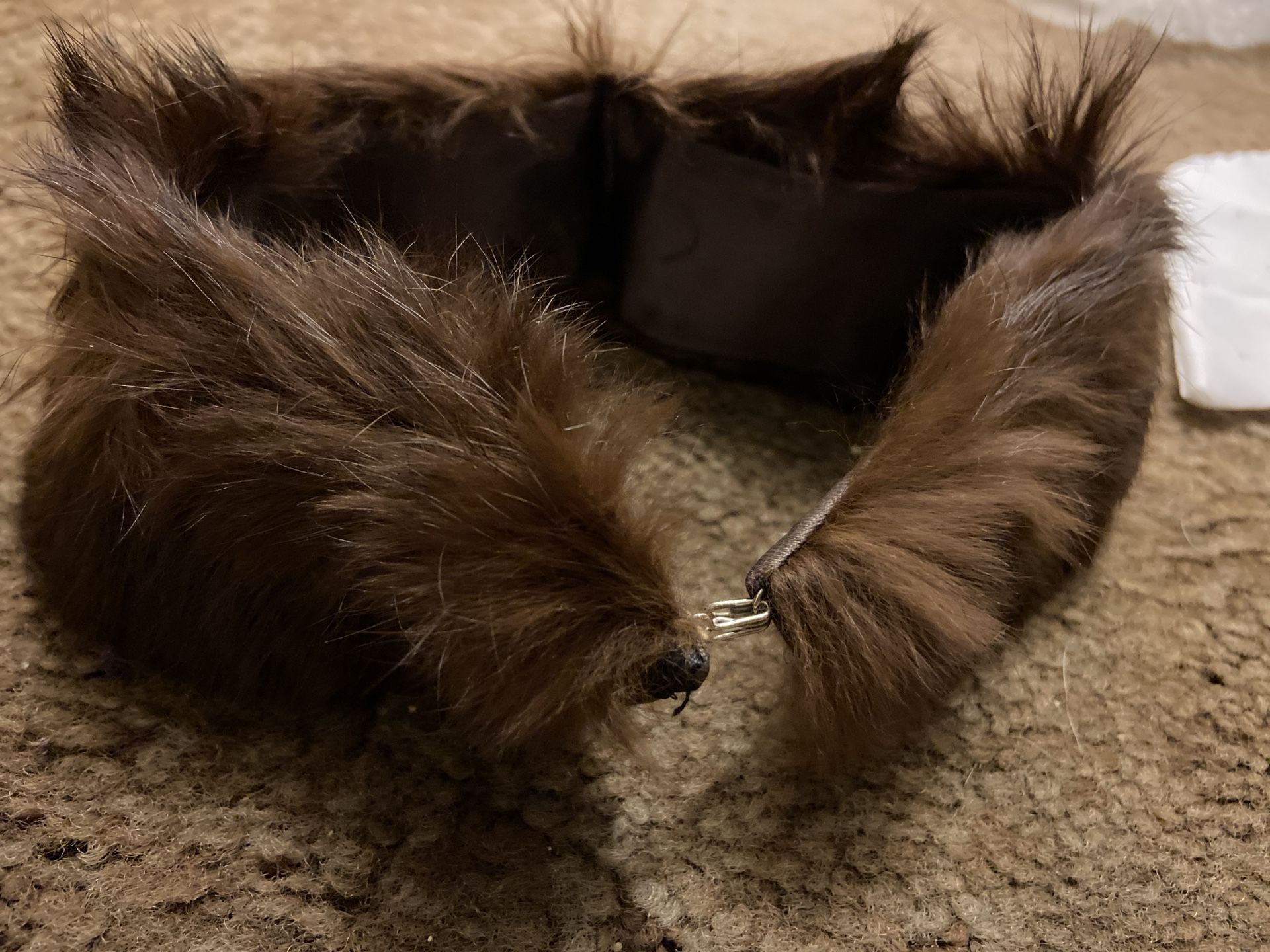 Vintage 1950s faux Mink / rabbit or chipmunk Choker Necklace / trim