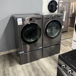 LG AI 5.0 Cubic Ft. Front Load Washer With Side Kick Washer Pedestal And Gas Dryer Laundry Pair💥CHRISTMAS GIFT WASH TWO LOADS AT ONCE💥