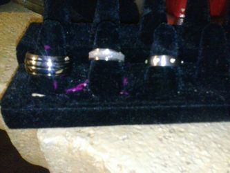 Mens rings