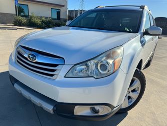2012 Subaru Outback 2.5L limited AWD