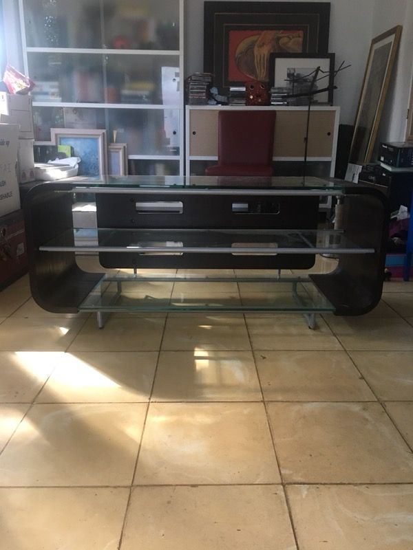 BDI Cielo TV Stand